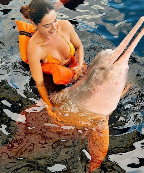 Giovanna Lancellotti onlyfans strip