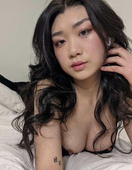 jinxbuymeasoda onlyfans naked