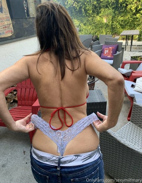 Mary Burke onlyfans leak naked