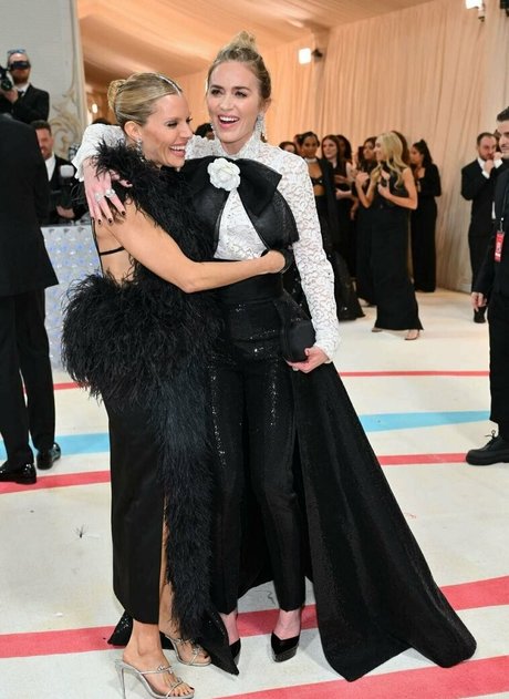 Emily Blunt onlyfans leaked pics