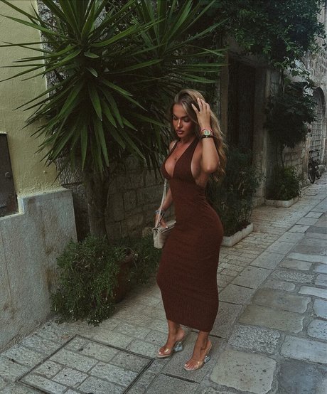 Teodora Dzehverovic onlyfans xx