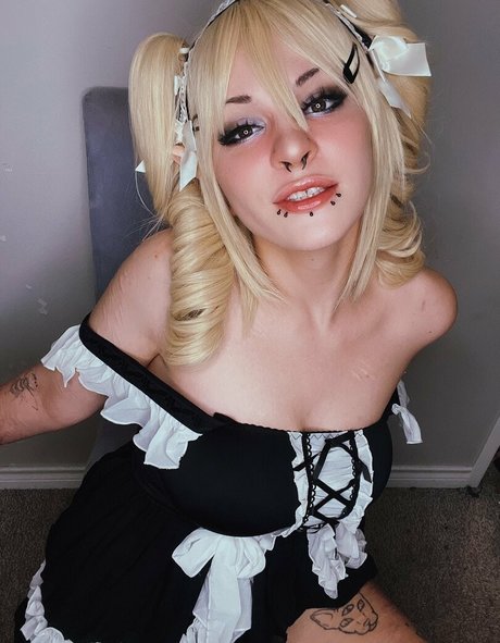 darlingbeefree onlyfans posts