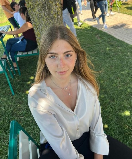 Francesca Salerno only fans nude