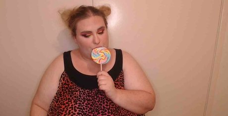 laladelilah onlyfans content