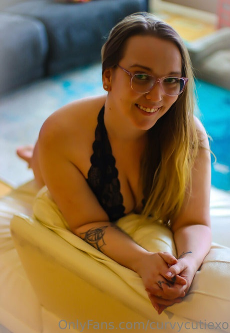 curvycutiexo porn onlyfans