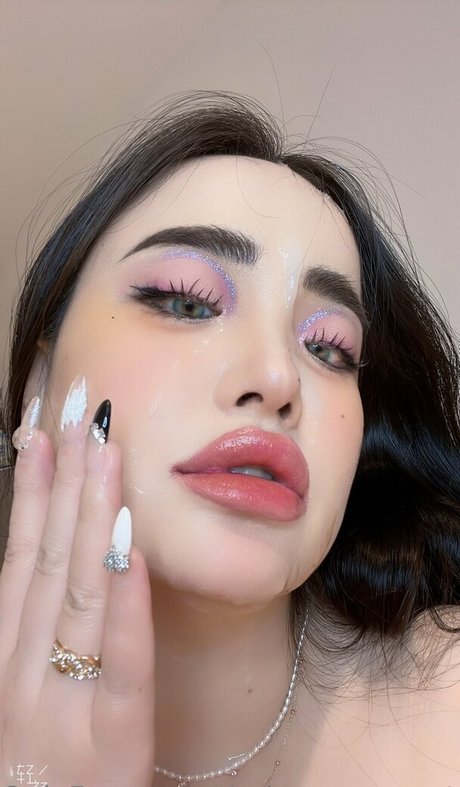 thekoreansecretary naked on onlyfans