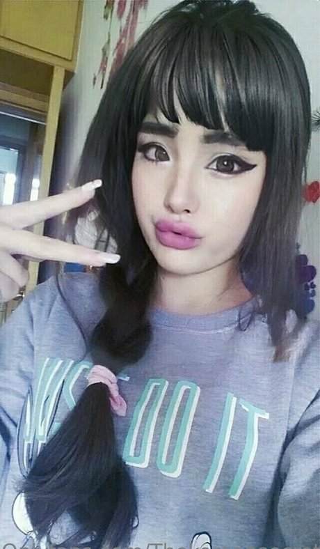 thekoreansecretary onlyfans free content