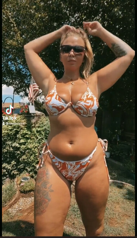 Lindsey Cole Wilson onlyfans leaked