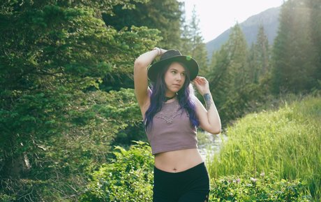 lolaxsparks only fans.