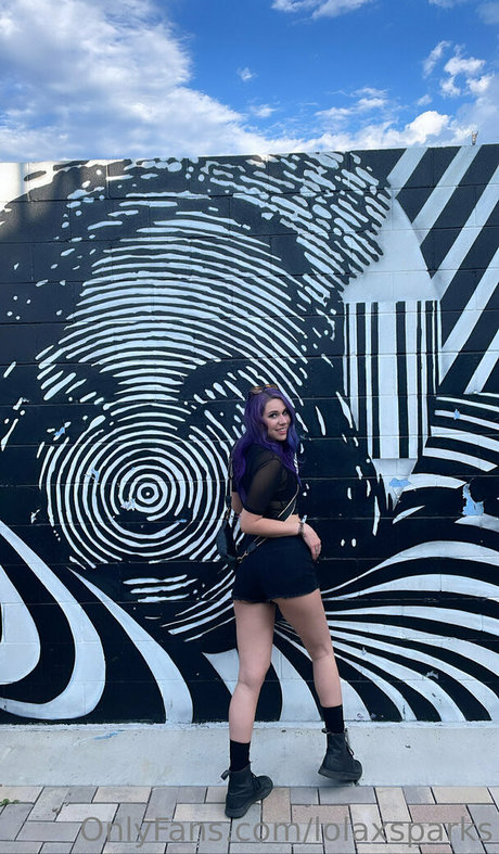 lolaxsparks xxx onlyfans