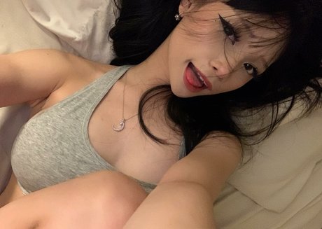 xji3lan onlyfans leaked pictures