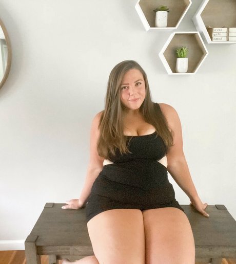 bbwpeachypop onlyfans xxx