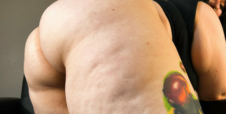 mommyglutton onlyfans leakd