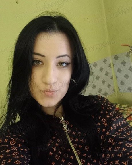 Baranyai Lanyok leaked onlyfans sextape