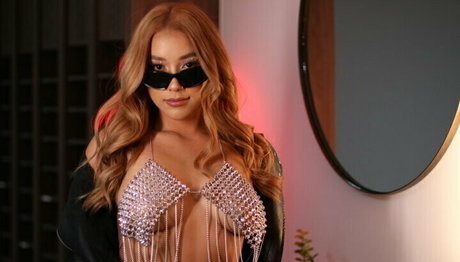 valengg leaks onlyfans porn