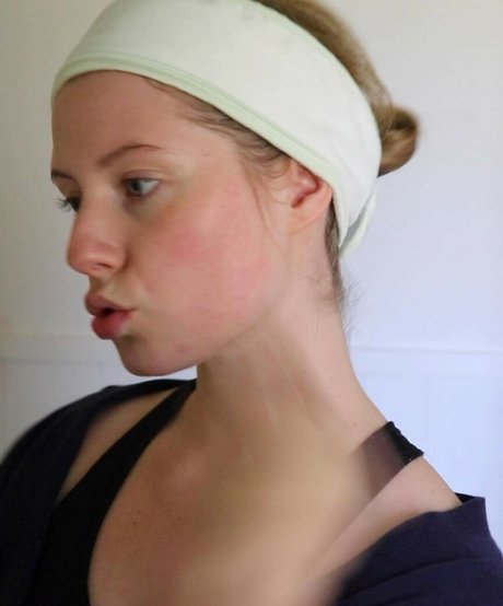 Ozley ASMR only fans.