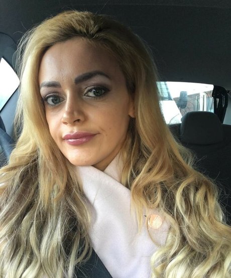 Kalina Balimezova only fans leak