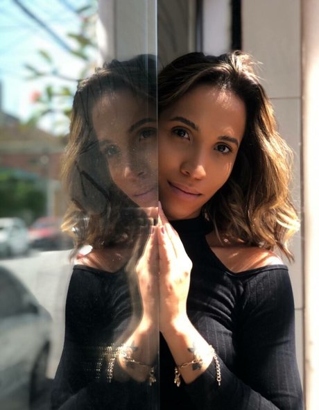 Cassia Fernandez onlyfans archives