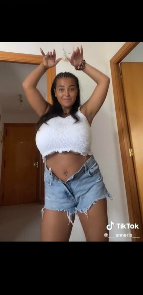 Anneris18 leak only fans