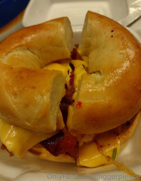 biggerplease onlyfans tits