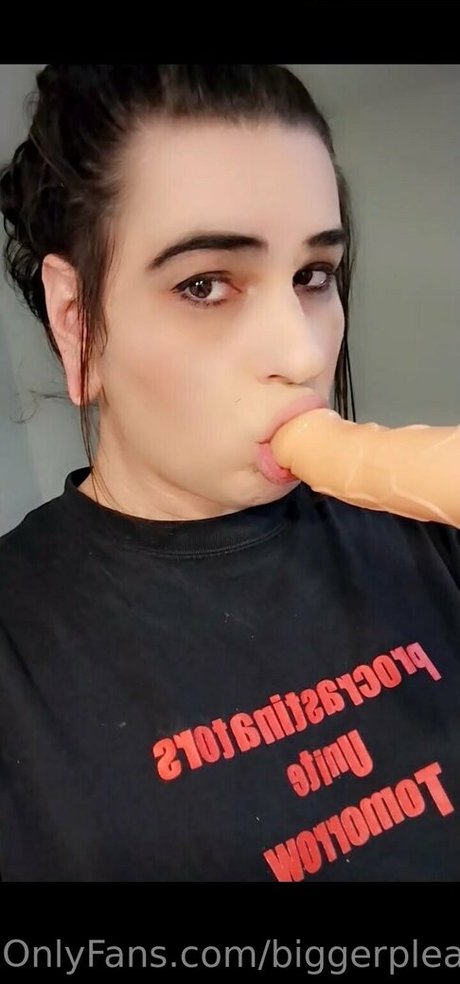 biggerplease Profile pic