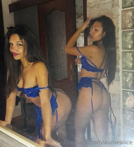 auroealice onlyfans ass