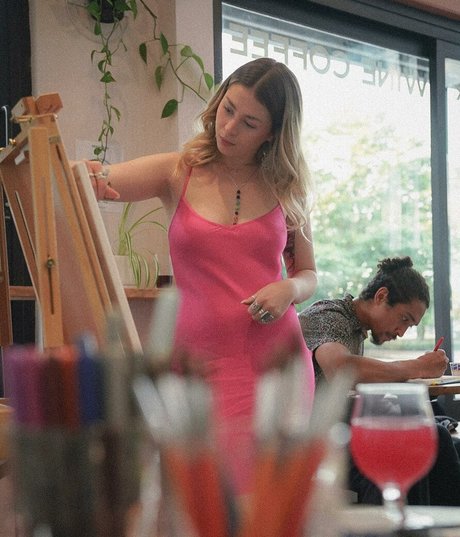 Emmily Mello hot onlyfans