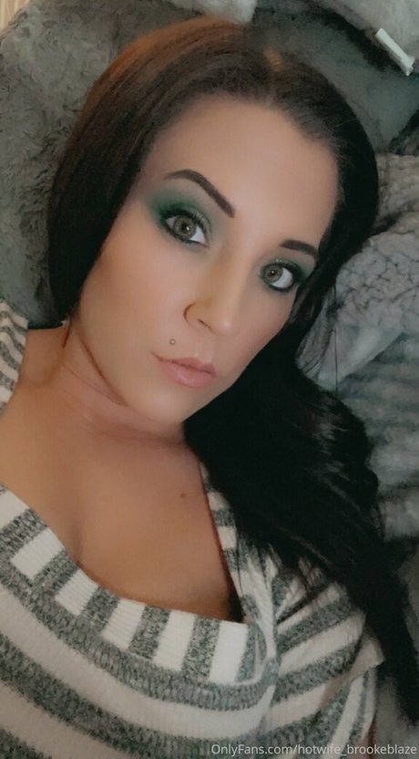 hotwife brookeblaze onlyfans leaked sex