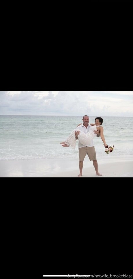 hotwife brookeblaze onlyfans sexy