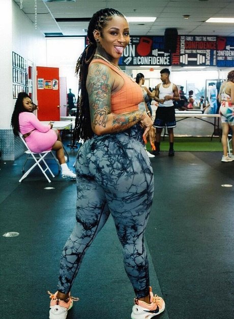 ItsJustRocky onlyfans model photos