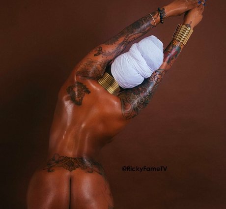 ItsJustRocky is on onlyfans