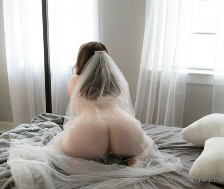 Lindsey096 onlyfans leaks