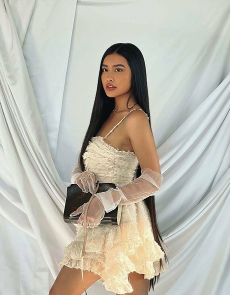 eyoung feet onlyfans