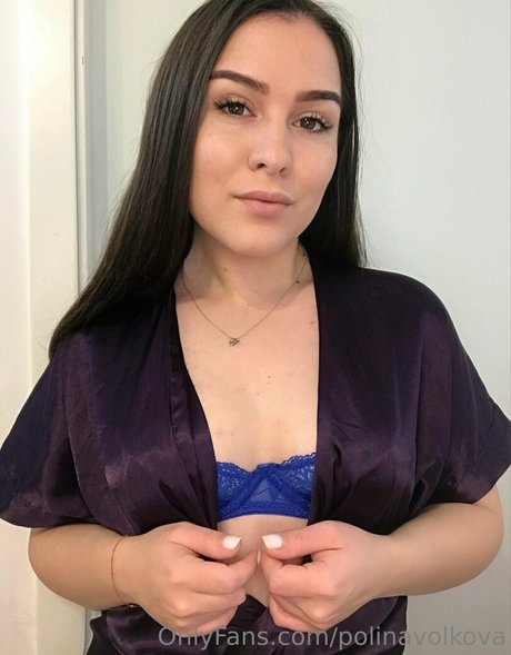 polinavolkova onlyfans photo