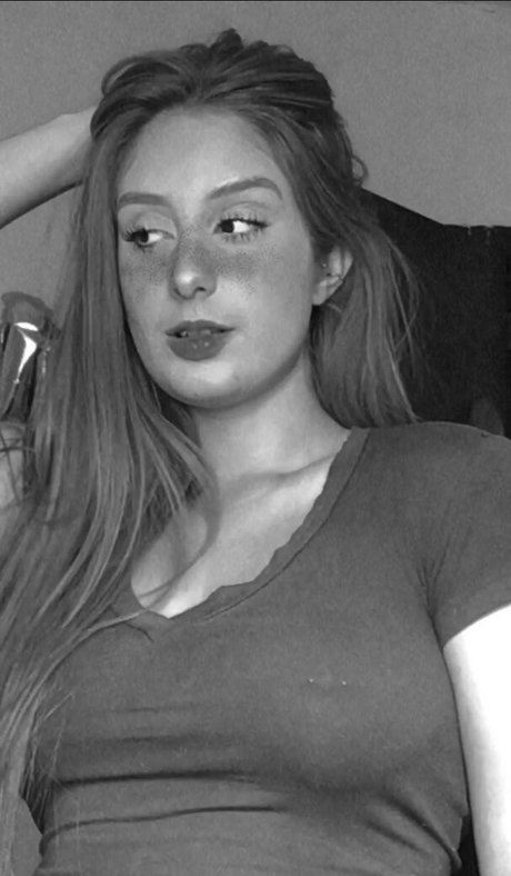 dani bluee onlyfans pic