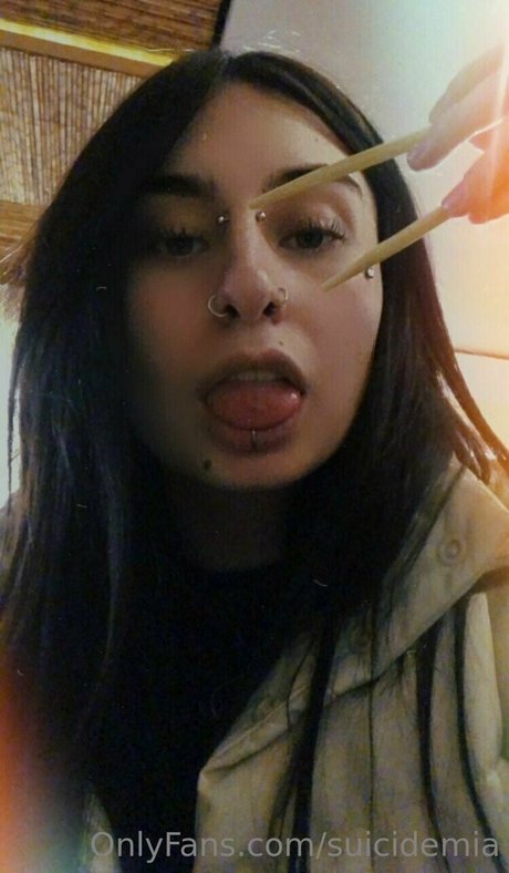 badkittymia onlyfans model images