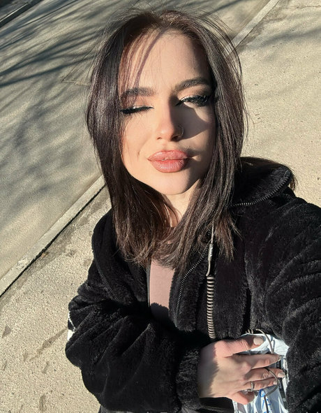 selena girl onlyfans leak