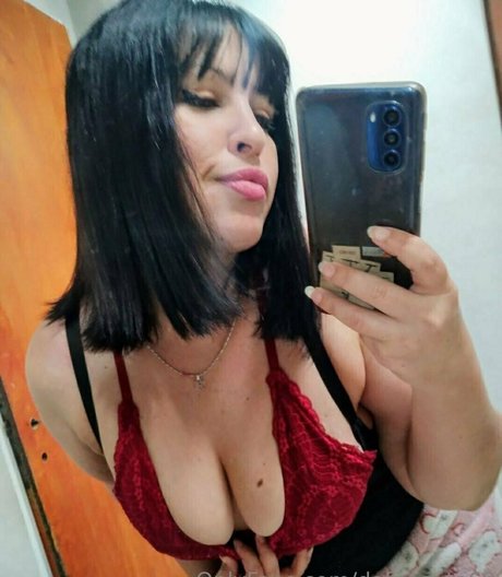 dafnecute69 onlyfans leak ass