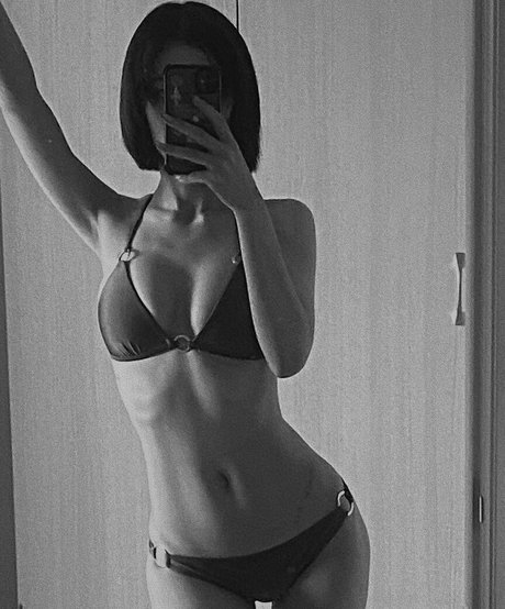 shu olivia1104 porn onlyfans leak