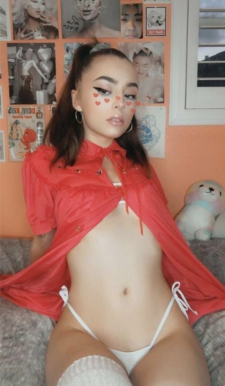 peachykaz nude leaks onlyfans