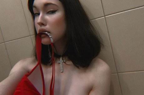 Dezomorfina onlyfans leaks naked