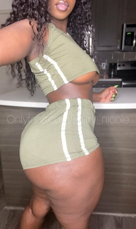 sultry nicole1 onlyfans xxx
