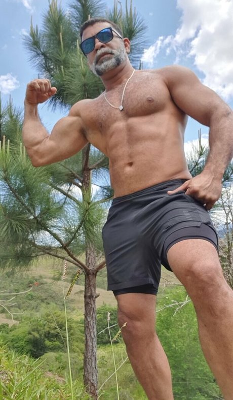 jorginhokarioka21 naked onlyfans leaks