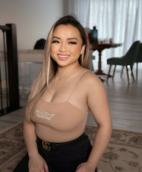 Jintarai Preciousgin only fans naked