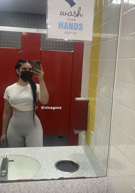 NinaGonz leaked onlyfans