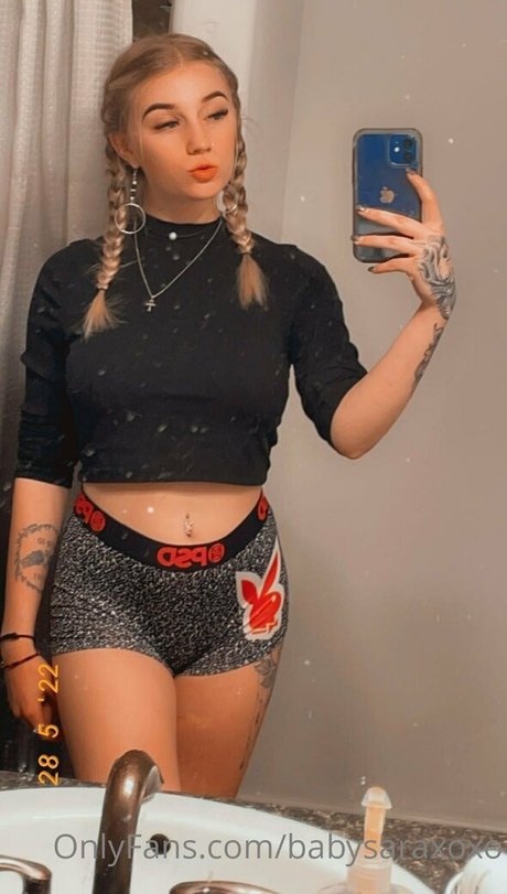 babysaraxoxo onlyfans nude pics