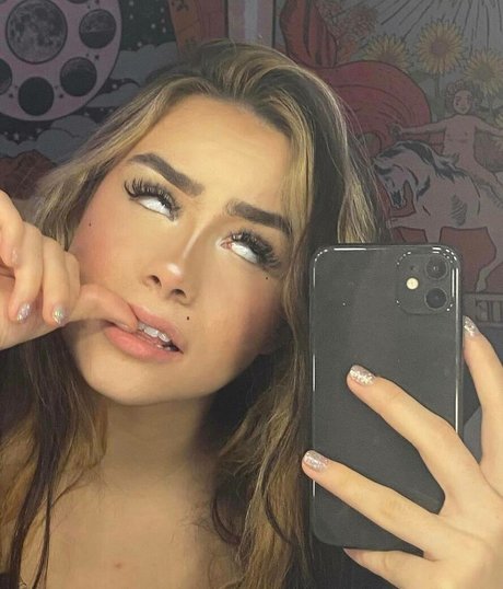 Sofiaspams naked onlyfans