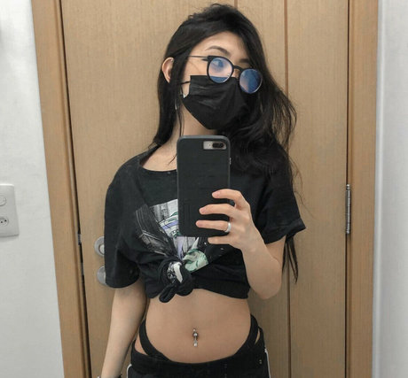 Milene Megumi onlyfans de