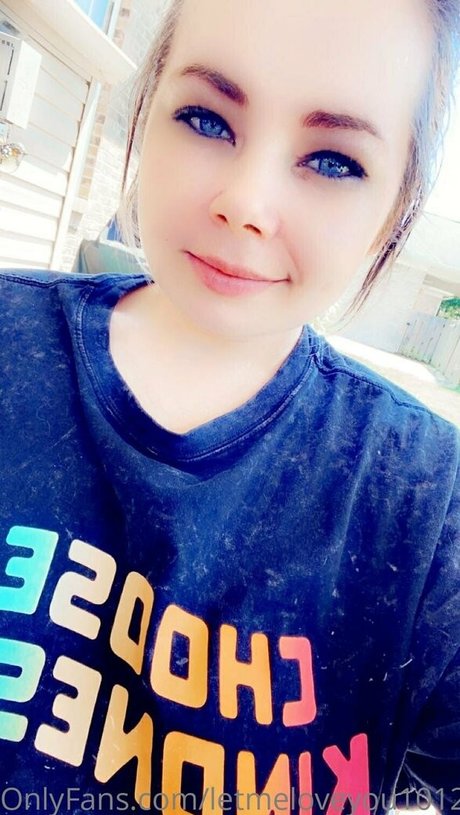 lovegiantess onlyfans model