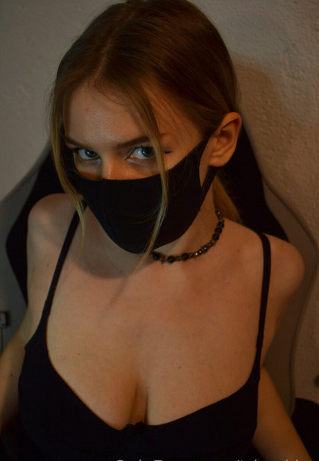 triss kiss onlyfans archive